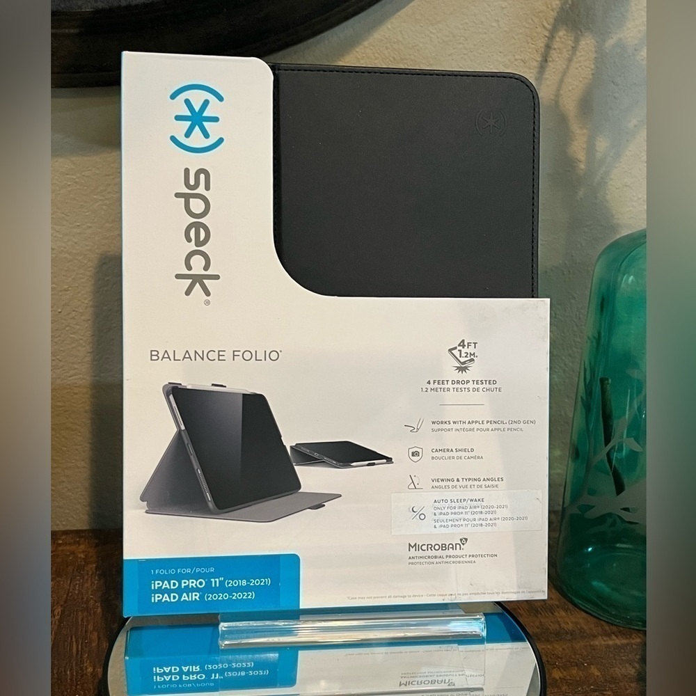 Speck Balance Folio, for iPad Pro, 11” and iPad Air, NEW!